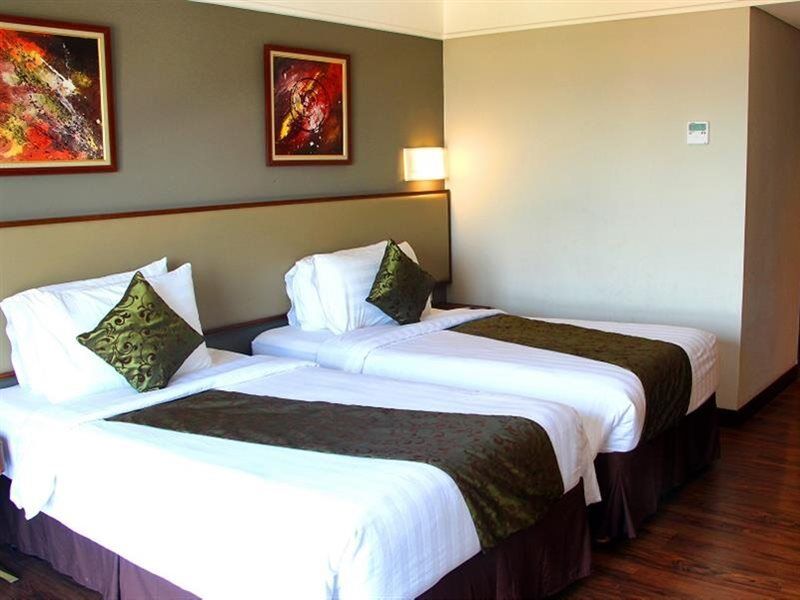 Hotel Swiss-belhotel 4*