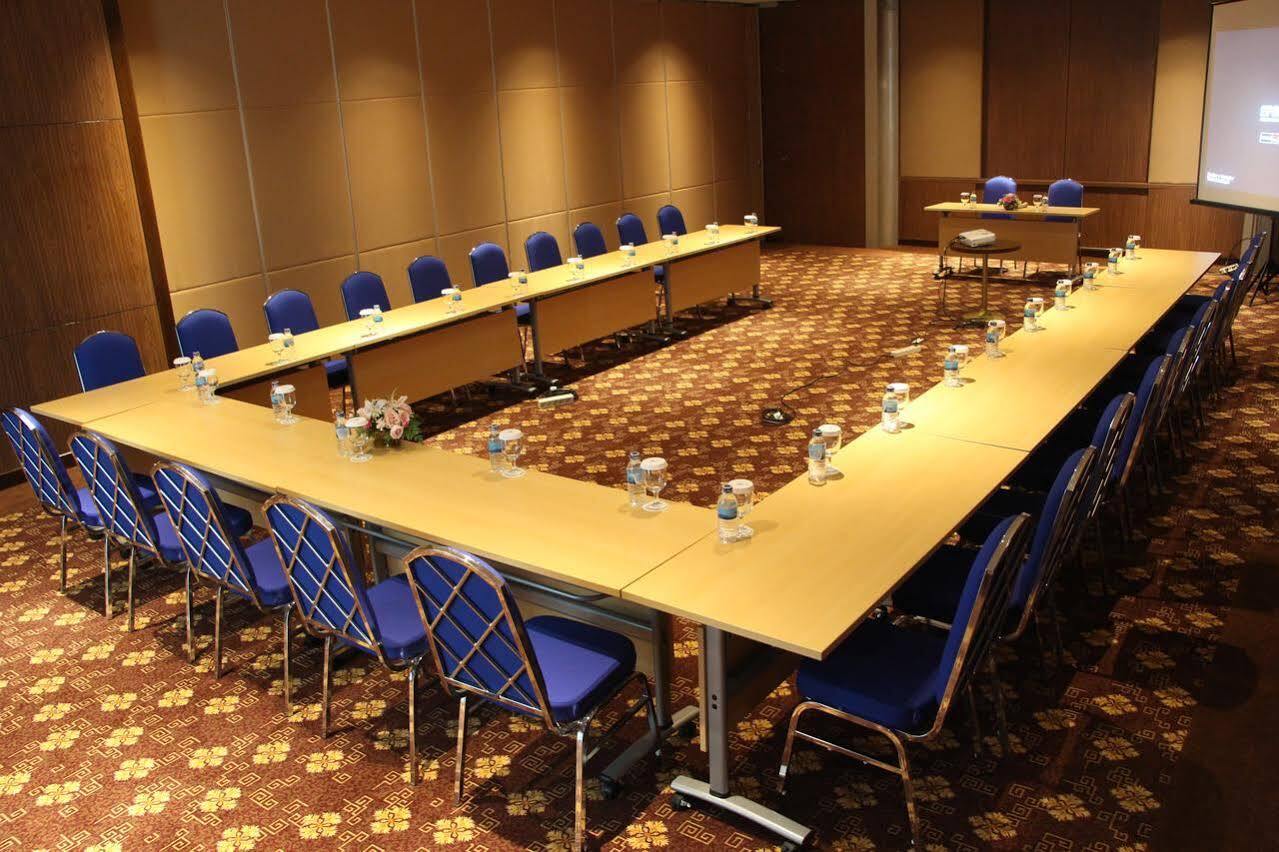 Hotel Swiss-belhotel 4*